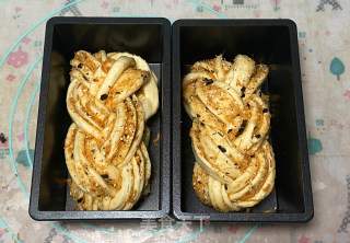 料多多の肉松小吐司，质感绵软，咸香味美的做法步骤：14
