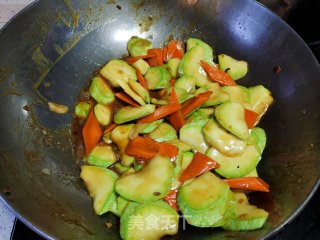 酱爆西葫芦的做法步骤：9