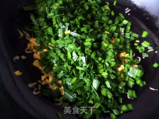 韭菜锅贴的做法步骤：8
