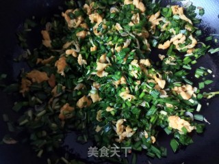 韭菜锅贴的做法步骤：10