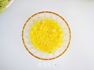 河南蒜汁捞面❗️酸辣爽口，专治夏季没食欲，立夏面条❗️的做法步骤：2