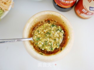 河南蒜汁捞面❗️酸辣爽口，专治夏季没食欲，立夏面条❗️的做法步骤：10