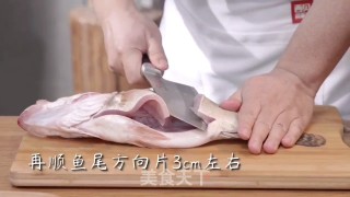 可能是世上最鲜的清蒸鱼了吧！的做法步骤：3