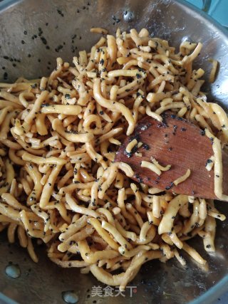 口感酥脆版萨其马的做法步骤：11