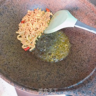 春笋炒肉的做法步骤：4