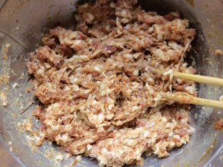 槐花韭菜猪肉饺的做法步骤：12