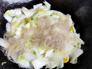 粉丝炒白菜的做法步骤：6