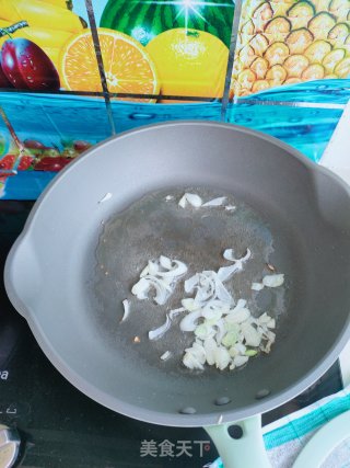 腐竹炒芹菜的做法步骤：5