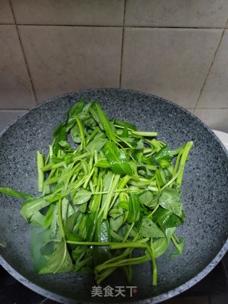 牛肉炒空心菜的做法步骤：7