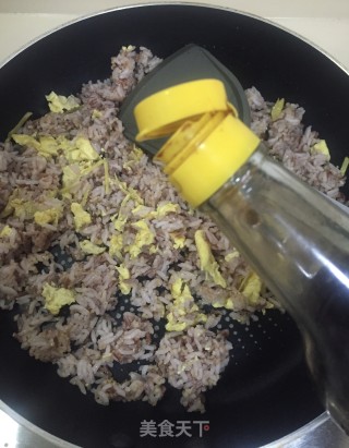 姜丝蛋炒饭的做法步骤：9