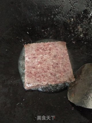 牛肉粒翻炒白菜花的做法步骤：4