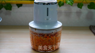胡萝卜鸡蛋菜卷的做法步骤：4