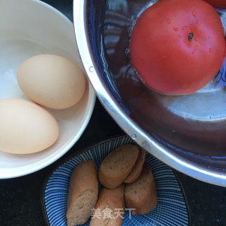 裙带菜番茄米线的做法步骤：3