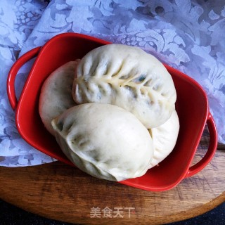 胡萝卜韭菜粉条包的做法步骤：13