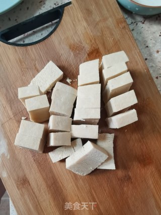 青瓜木耳烧豆腐的做法步骤：3