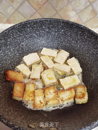 青瓜木耳烧豆腐的做法步骤：5