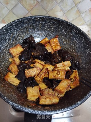 青瓜木耳烧豆腐的做法步骤：13
