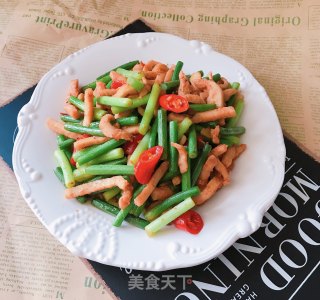 鸡肉炒蒜苔的做法步骤：10