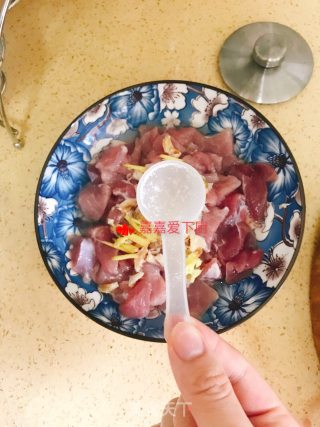 咸鱼蒸猪肉的做法步骤：4