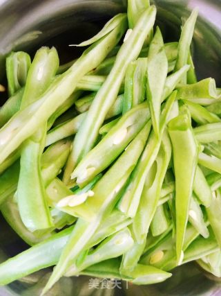四季豆鸡丝的做法步骤：3