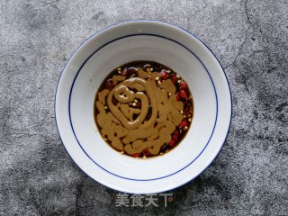 西红柿黄瓜凉饸烙的做法步骤：18