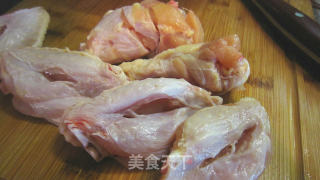 红烧汁烩鸡翅的做法步骤：2
