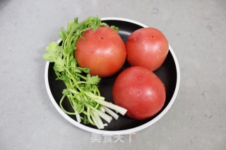 番茄巴沙鱼汤的做法步骤：2
