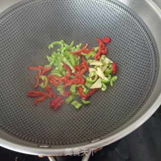 双椒牛肉粉的做法步骤：7