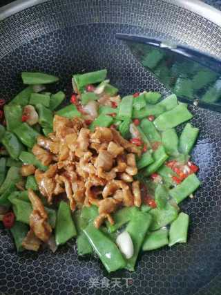 扁豆炒肉的做法步骤：5