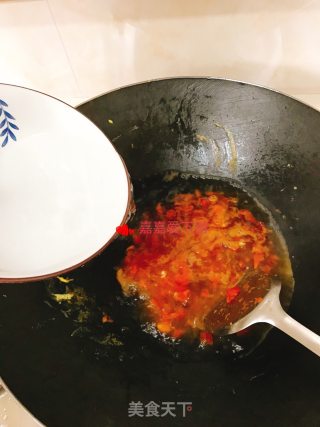 好吃到连汤都喝了的番茄鸡蛋面的做法步骤：10
