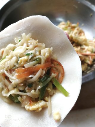 土豆鸡蛋素水饺的做法步骤：9