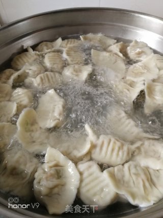土豆鸡蛋素水饺的做法步骤：11