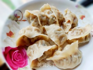 猪肉胡萝卜杏鲍菇蒸饺的做法步骤：8