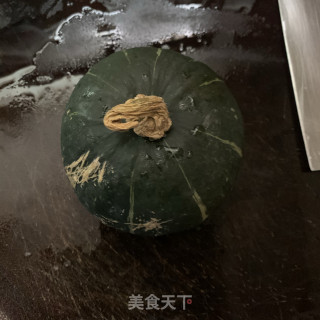 贝贝南瓜蒸蛋羹的做法步骤：1