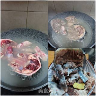 水鱼排骨汤的做法步骤：2