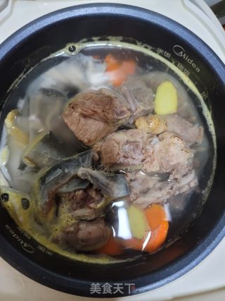 水鱼排骨汤的做法步骤：3