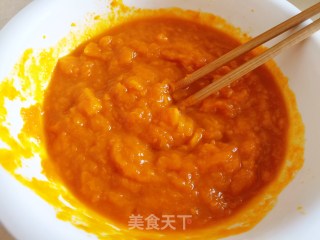 一看就会的南瓜饼～假期快安排起来吧????的做法步骤：3