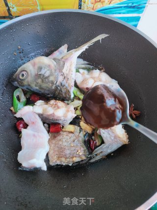 酱烧草鱼的做法步骤：8