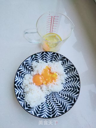 海苔炒饭的做法步骤：1