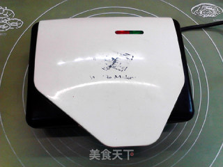 玫瑰奶酪夹心莜面华夫饼的做法步骤：10