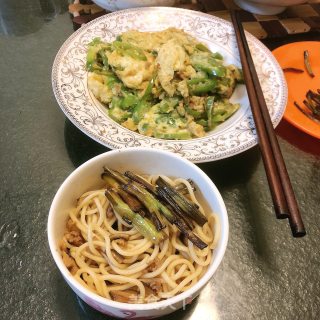 葱油面的做法步骤：8