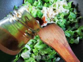 生菜炒豆腐皮的做法步骤：6