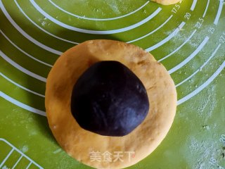 南瓜豆沙包的做法步骤：18