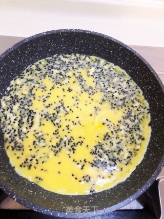 鸡蛋香蕉饼的做法步骤：4