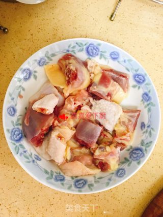 冬菇滑鸡的做法步骤：2