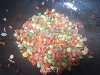 彩蔬火腿丁的做法步骤：6