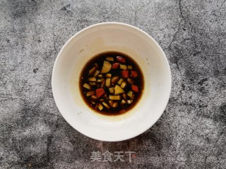 洋葱生菜拌豆腐皮的做法步骤：6