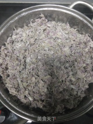 蒸彩色洋槐花的做法步骤：4