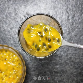 椰奶百香果冻饮的做法步骤：7