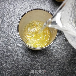 椰奶百香果冻饮的做法步骤：8